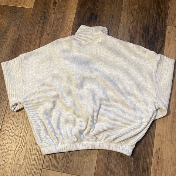 Forever 21 - Picture 3 of 3